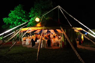 Wedding Planner Hochzeitsplaner Hochzeit im Zirkuszelt Elbwiesen