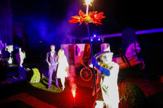 Hochzeit Südfrankreich Fliegende Kutsche Feuerwerk